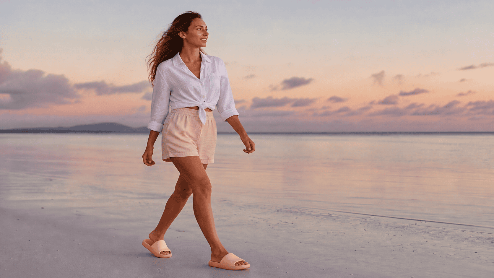Relaxed Fit Beach Slides: Choosing for Comfort and Casual Use